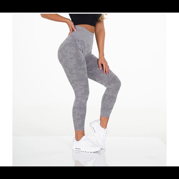 Nvgtn grey Camo legging size S - Picture 2 of 3